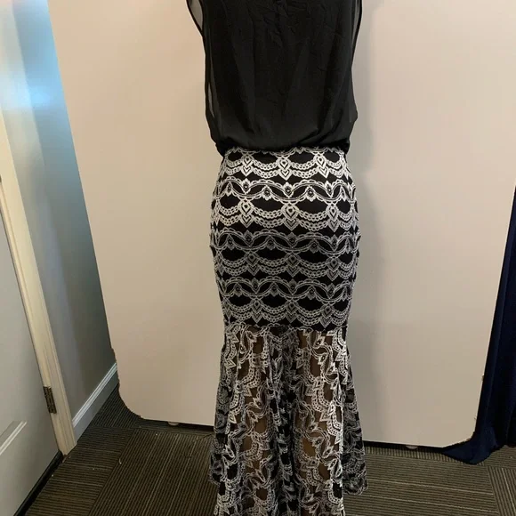 Women junior silver black high- low Bodycon mermaid maxi dress size (M) - Picture 9 of 11